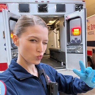 Sarah Brooks - actress - biography, photo, best movies and TV shows