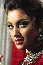 Қыздар өздерін өлшеп жатыр