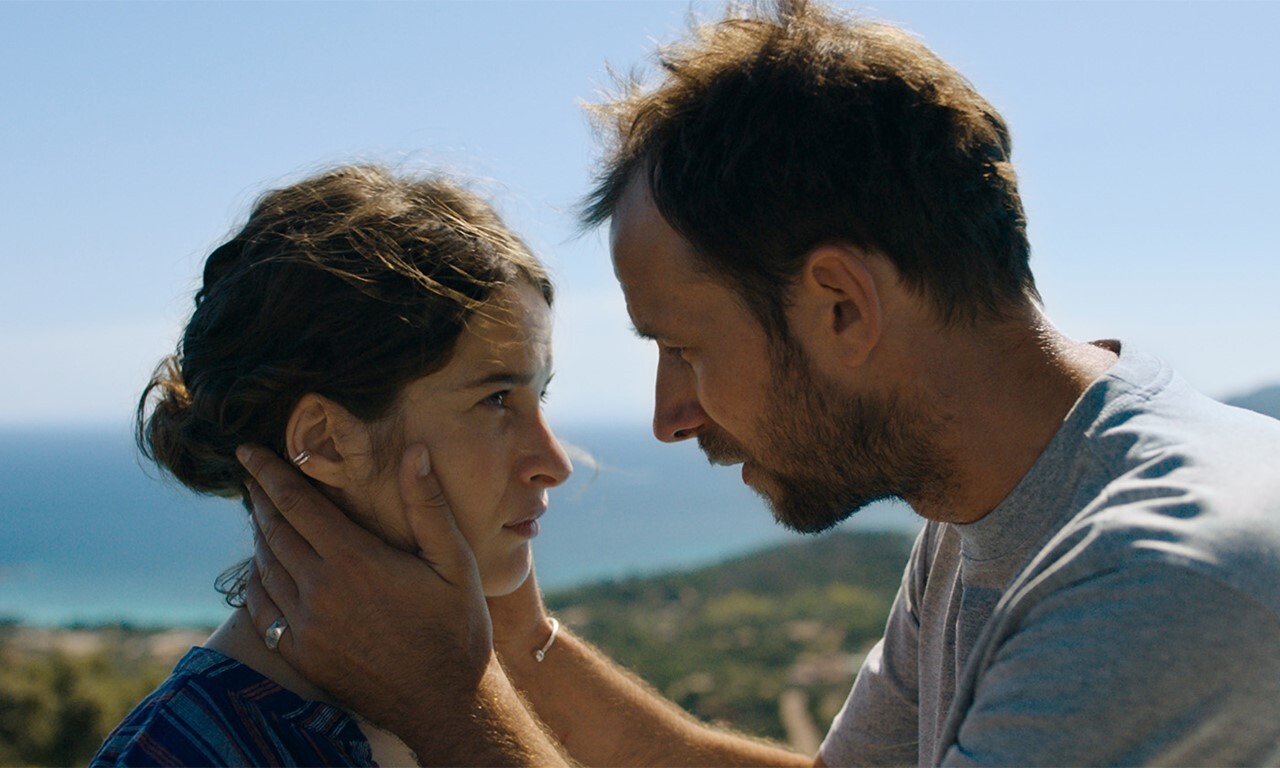Идеальная ложь (фильм, 2022)