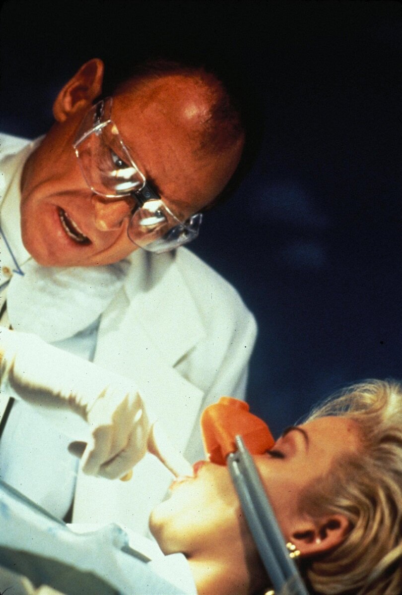 The Dentist Movie 1996