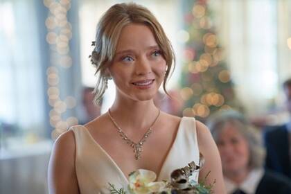 "To Have and to Holiday" — stills