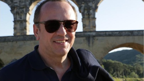 «Париж почекає» — фото