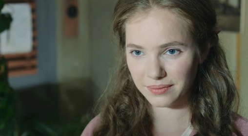 Retro filmlarda yalangoch sochli erkaklar