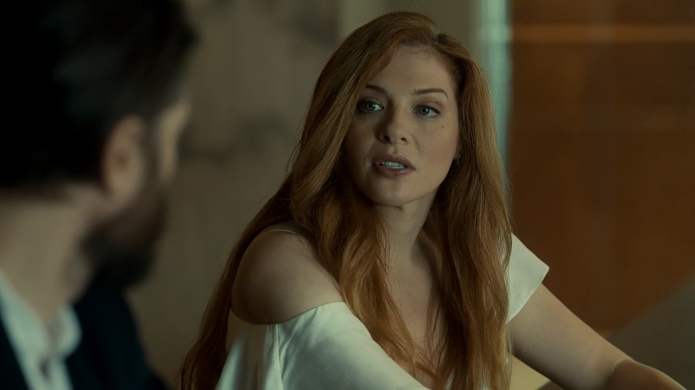 Mary still. мэри убивает людей сериал 2017–2019. Charlotte sullivan. марга покровская. Mary still.