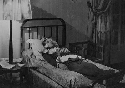 Андалузский пес (фильм, 1929) — актеры, трейлер, фото