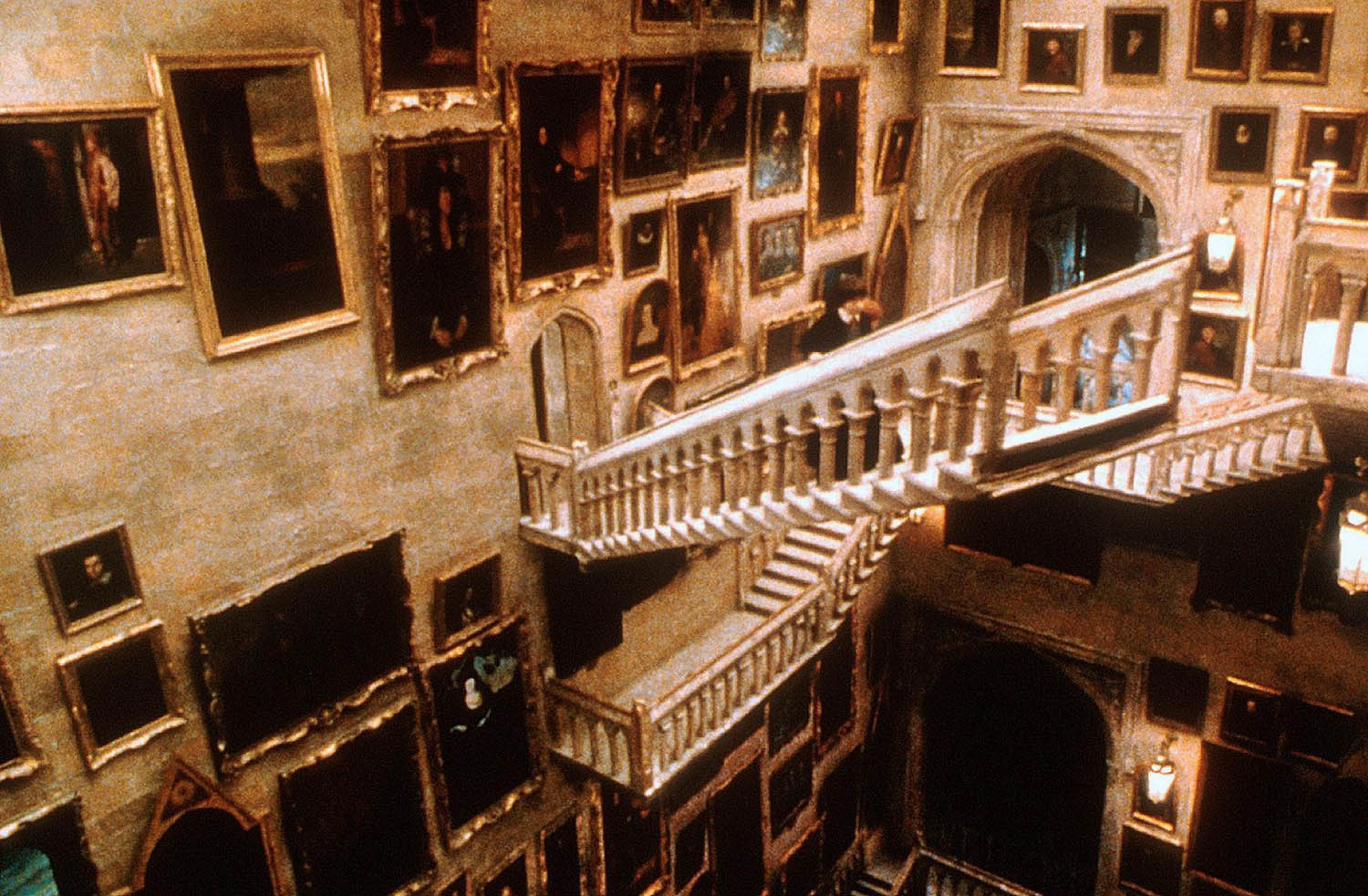 Гаррі Поттер і філософський камінь (фільм, 2001) — актори, трейлер, фото