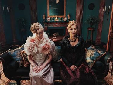 Давні друзі - Бріджертони (3 сезон, 4 серія - S03E04)