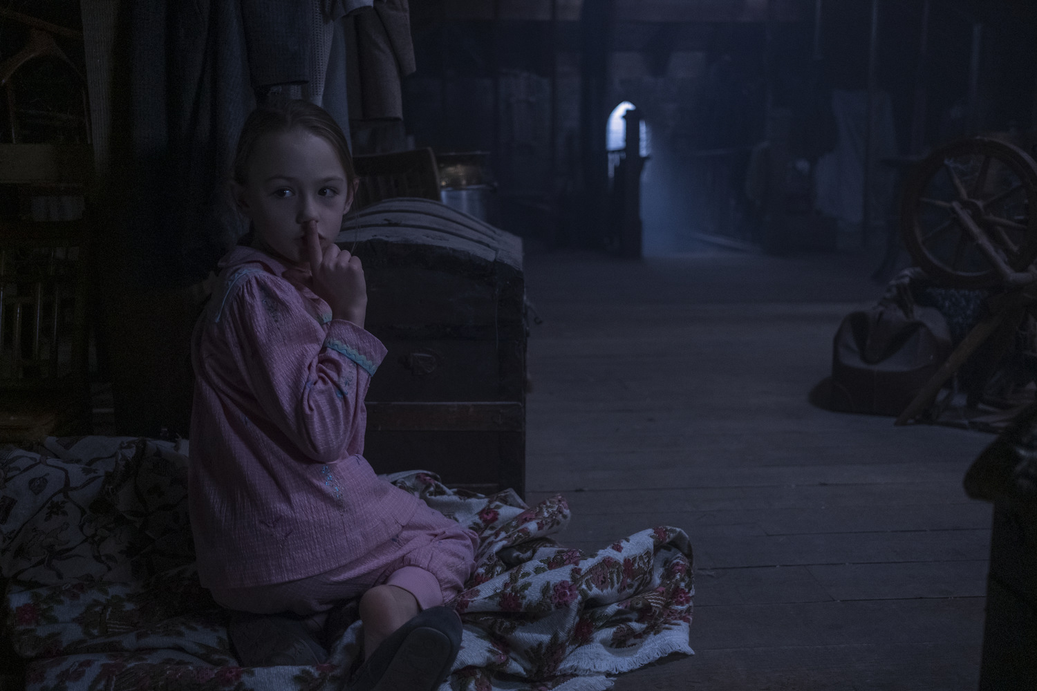 TV Show "The Haunting of Bly Manor" (2020): Amelie Bea Smith 1 season, 2 episode — "The Pupil" 1500x1000