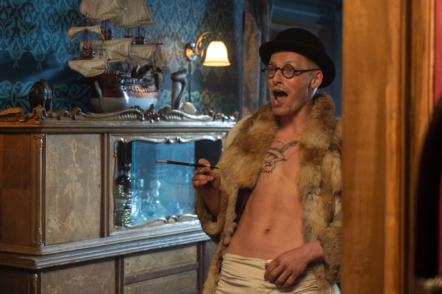Час до рассвета сериал актеры фото Stills - An Hour Before the Dawn