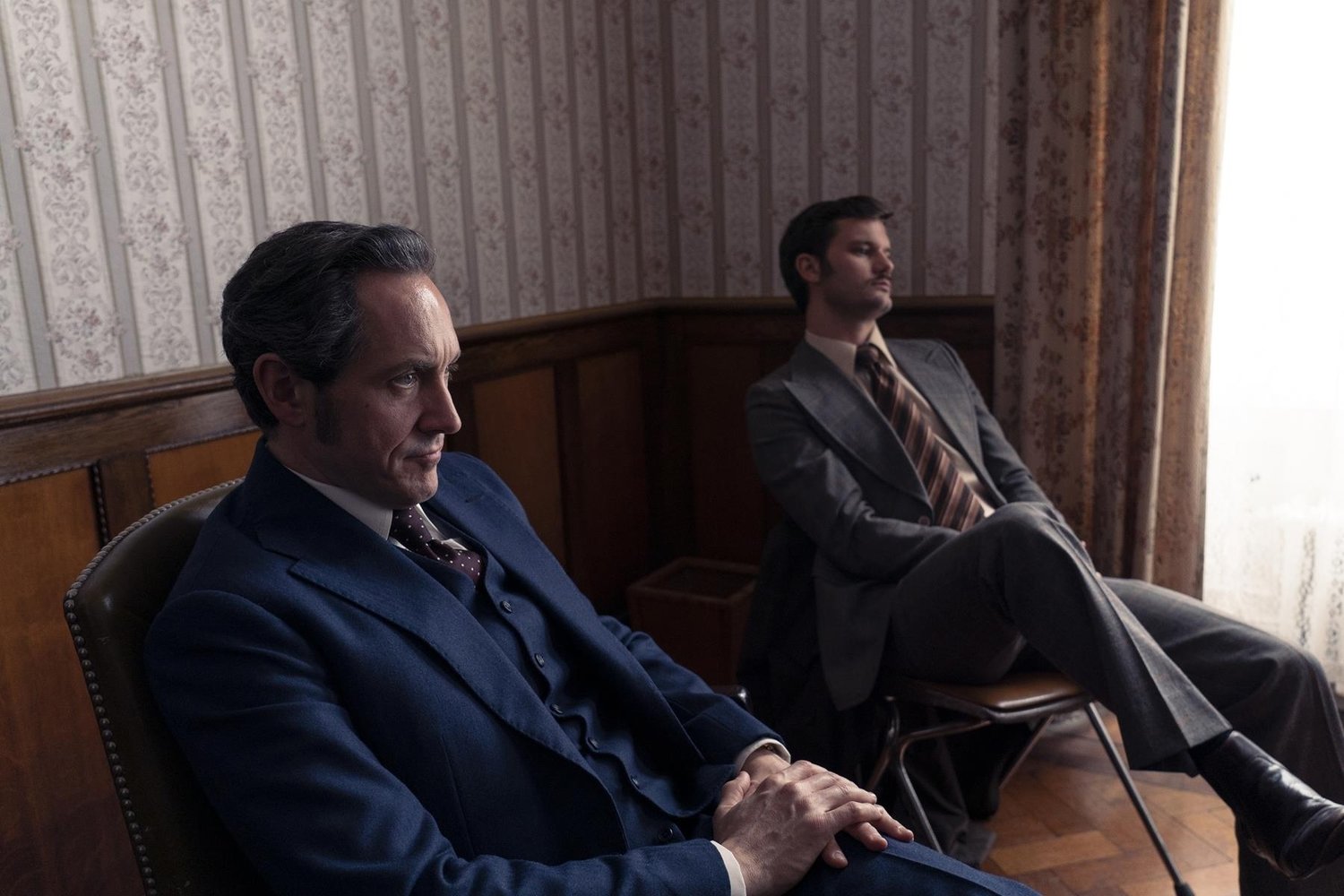 ÐнÑпекÑÐ¾Ñ Ðдам ÐÑÐ»Ð³Ð»Ð¸Ñ (ÑеÑиал, 2021 – ...)