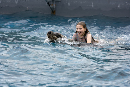 Stills - Nim's Island