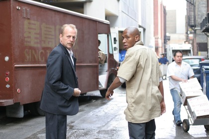"16 Blocks" — stills