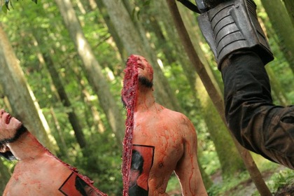 «Девочка-пулемет» — фото