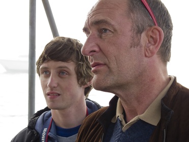 Заклинательница акул (фильм, 2011)