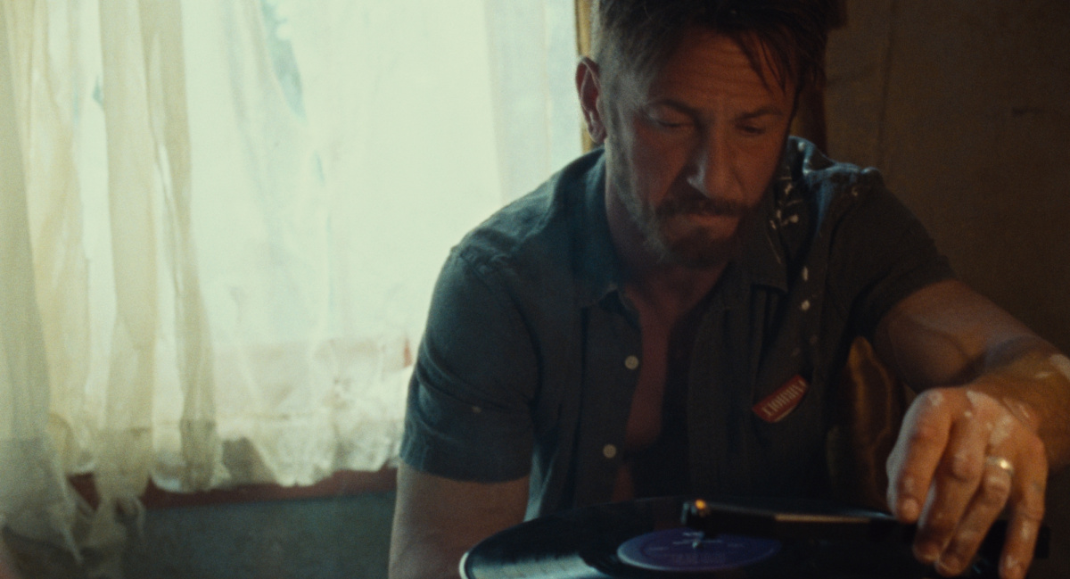 Фильм «Фальшивомонетчик» (2021): Шон Пенн 1200x649
