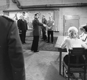 Семнадцать мгновений весны (сериал, 1973)
