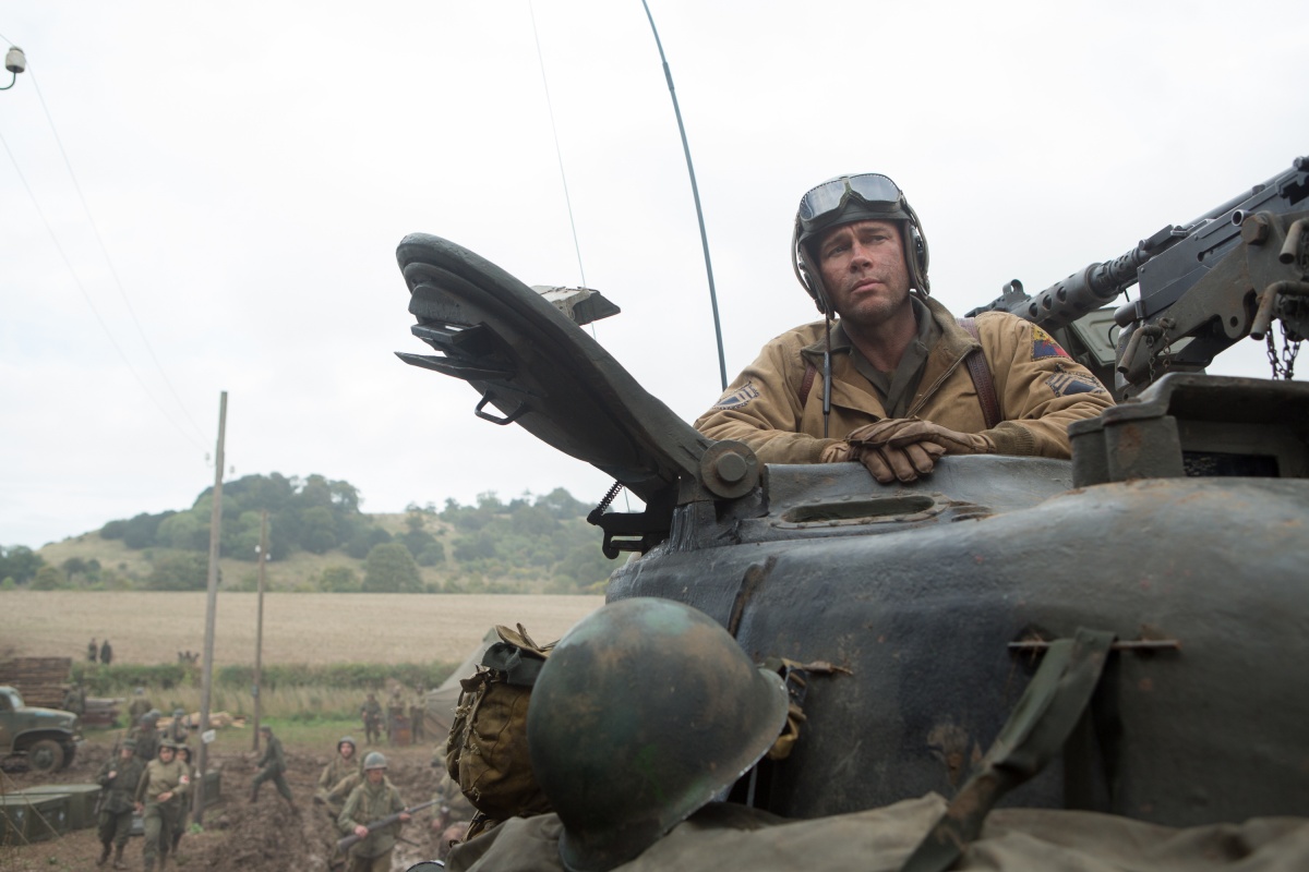 Танк fury wot. Fury танк в world of tanks. Танк шерман fury. Fury world. Fury world.