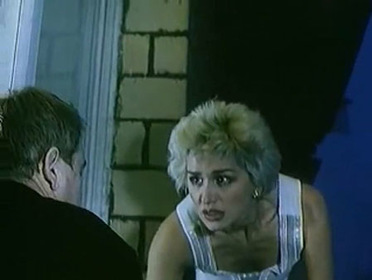 Жалаңаш Эмма Бантон