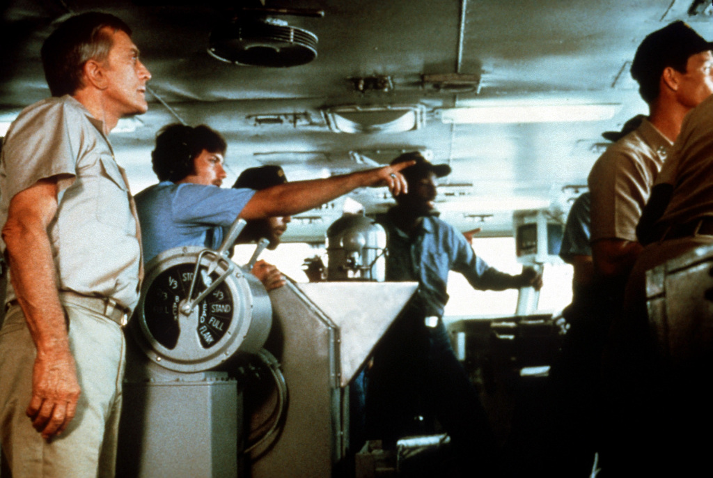 Авианосец геликарриер. Сша uss abraham lincoln. Кайдзю кайсеп на авианосце. Перл харбор авианосец. Последний отсчет фильм final countdown.