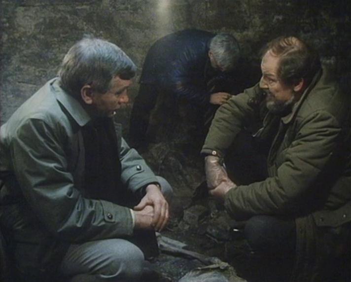 Серіал «Таггерт» (1983 – 2010): Марк МакМанус, Роберт Робертсон 1 сезон, 1 епізод — «Dead Ringer» 712x572