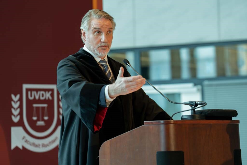 圖 復仇女神 Nemesis (雷) Disney+ 荷蘭金融劇 2024