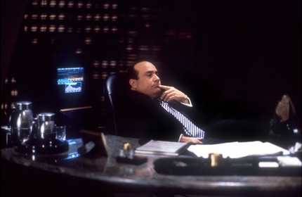 «Чужие деньги» — фото