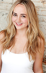 Алісса Панич — Teenage Girl