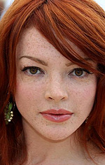 Ніколь Лаліберт — Kimberly White