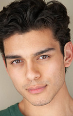 Ентоні Кейван — Lucas Garza