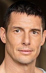 Джозеф Майкл Харріс — Detective Mike Adams