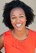 Тіффані Денис Тернер — танцюрист, у титрах не вказана