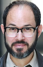 Карлос Е. Кампос — Derek Mott