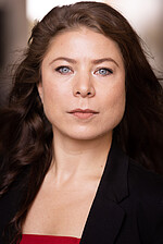 Кэт Балсан — Young Woman