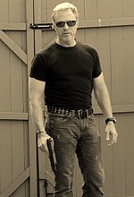 Клэйтон Т. Смит — Sheriff, в титрах не указан