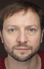 Александр Бобров — охранник кладбища
