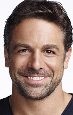 Кріс МакКенна — Craig Curtis