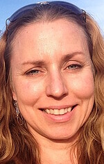 Елі Нільсен — 3 епізоди, 2012