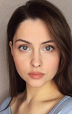 Tatyana Zhuravleva — Komsomolka