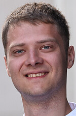 Владислав Видяев — бармен