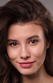Анастасія Іванюк - актриса, режисер, сценарист, продюсер, монтажер