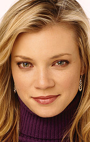 Үлкен кеудесі бар жетілген әйелдермен орыс порно