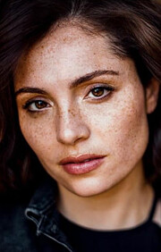 Juliana Aidén Martinez - actress