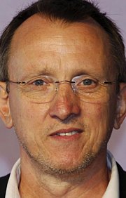 Стив Бэррон (Steve Barron)
