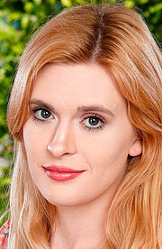 Lindsay Lee - actress - biography, photo, best movies and TV shows