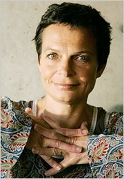 Сара Уотт (Sarah Watt)