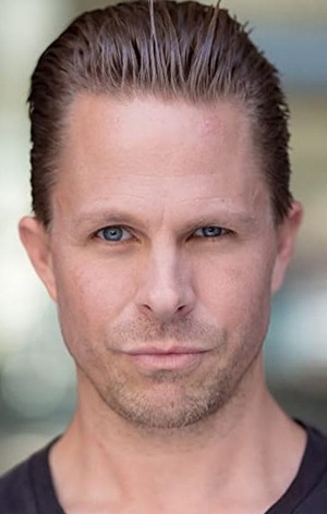 Грэйсон Берри (Grayson Berry)