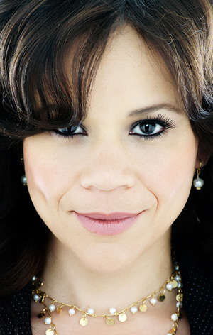 Рози Перес (Rosie Perez)