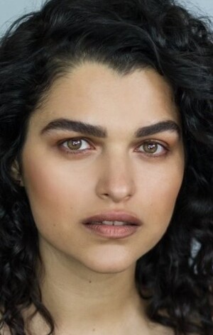 Eve Harlow - actress - biography, photo, best movies and TV shows