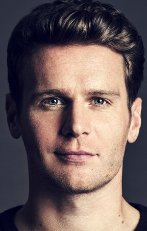 Джонатан Ґрофф (Jonathan Groff)