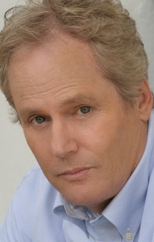 Клифф Де Янг (Cliff De Young)